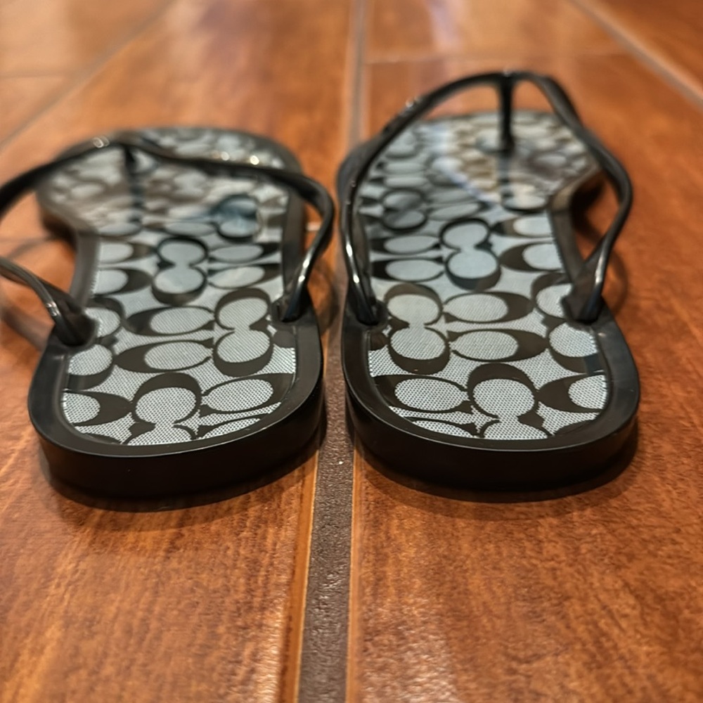 COACH flip flops - Picture 5 of 6